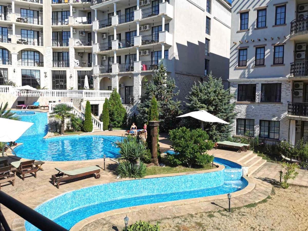 Apartment Crosswaybg *